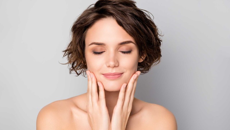 Thread Lifts in Turkey: A Modern Approach to Facial Rejuvenation